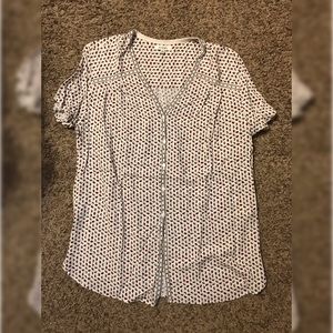 Women’s Max Studio top